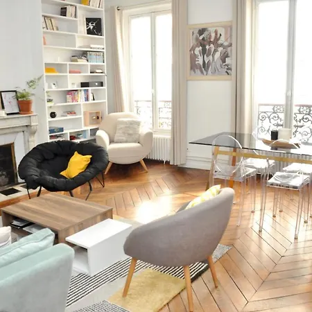 Charming Near Batignolles Appartement