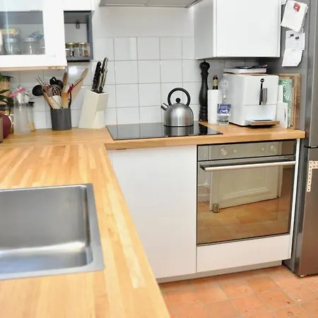 Appartement Charming Near Batignolles